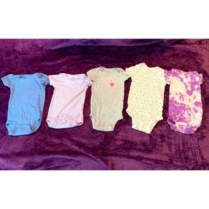LOT of FIVE girls 12 months bodysuits - 4 Carters and 1 Gerber onesie